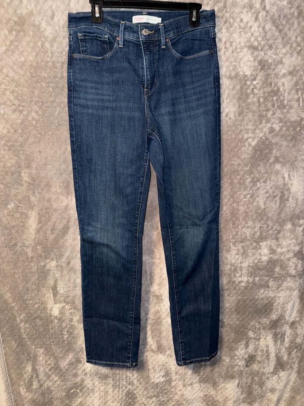 Signature by Levi Strauss & Co. Women's Mid-Rise Slim Fit Jeans